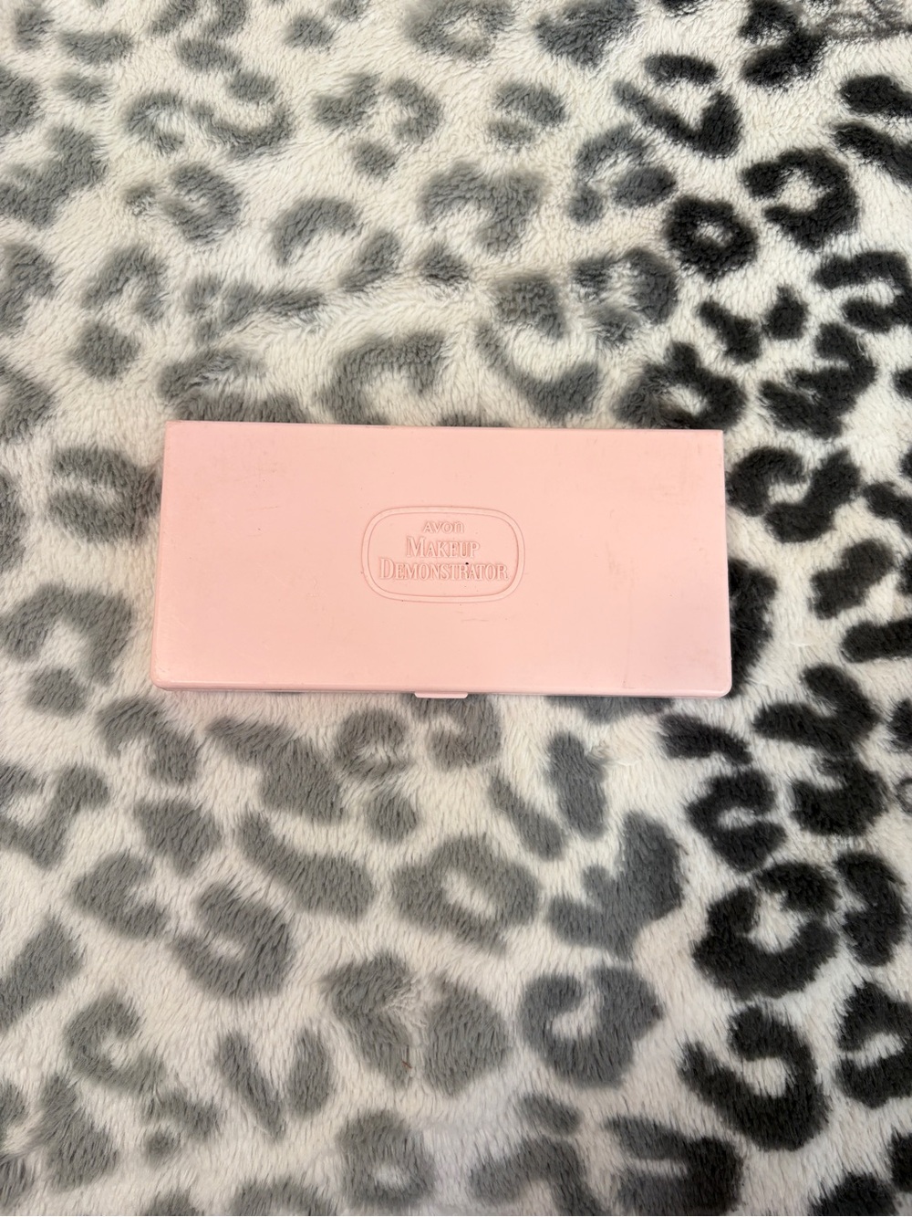 Vintage Avon Foundation And Face Powder Sales Demonstration Kit